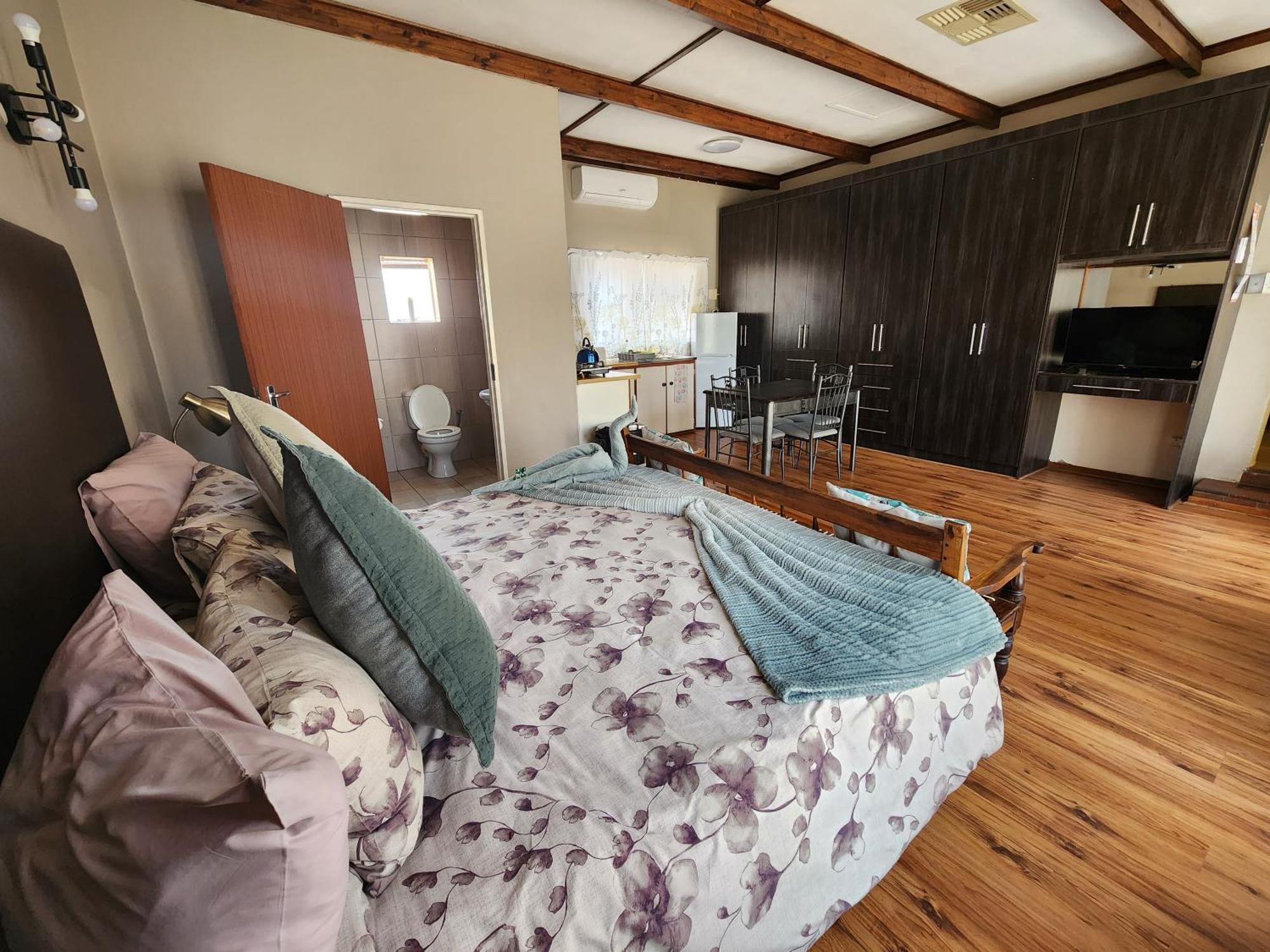 Midway Overnight Rooms كيمبرلي الغرفة الصورة